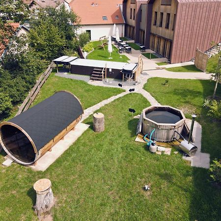 Logis Hotel Altitude Et Spa Pierre Percee Bagian luar foto
