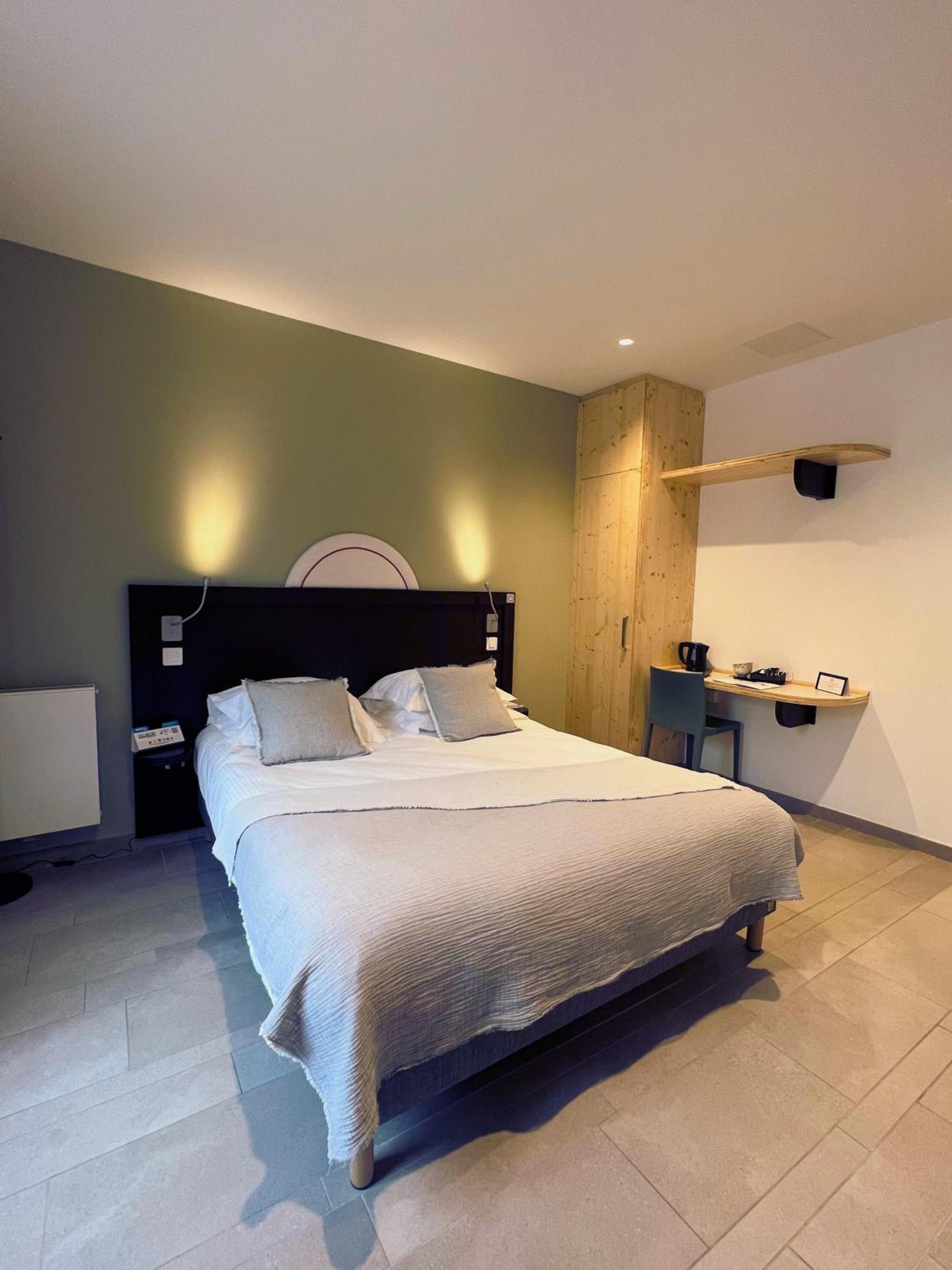 Logis Hotel Altitude Et Spa Pierre Percee Bagian luar foto